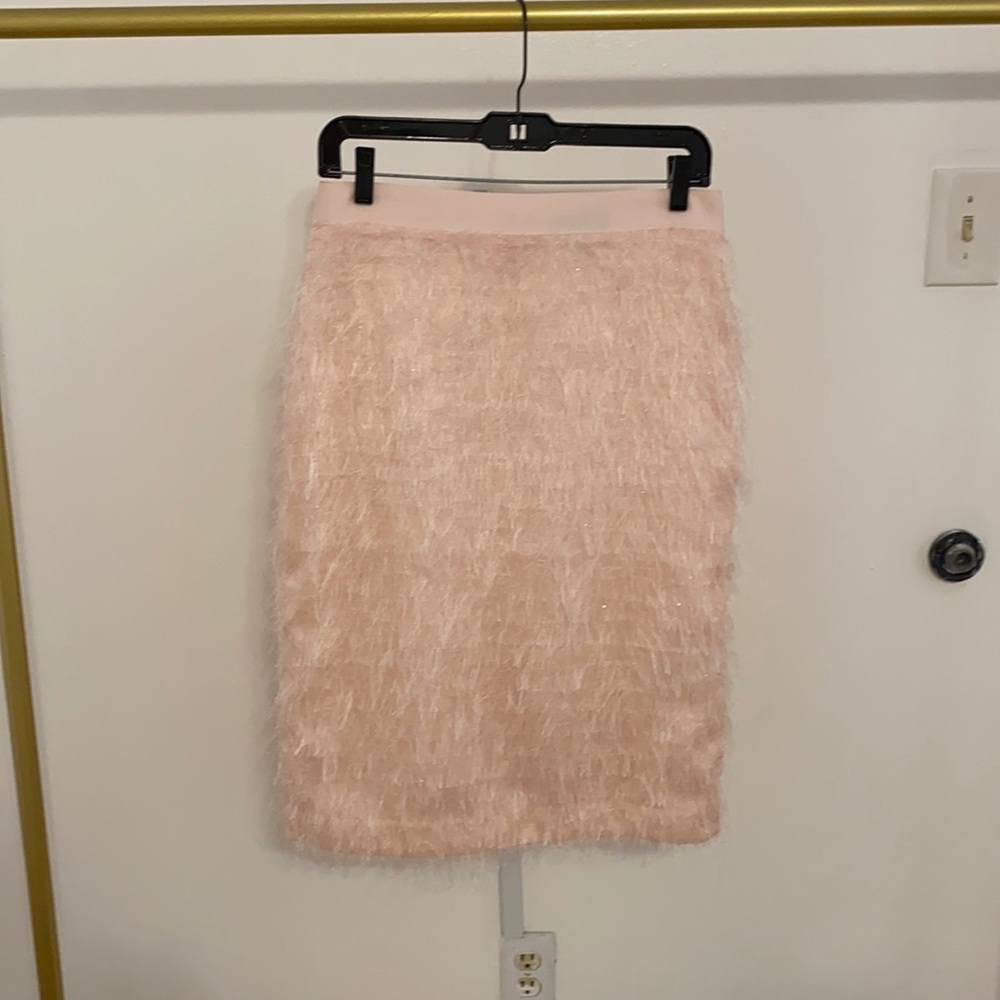 Pink pencil skirt